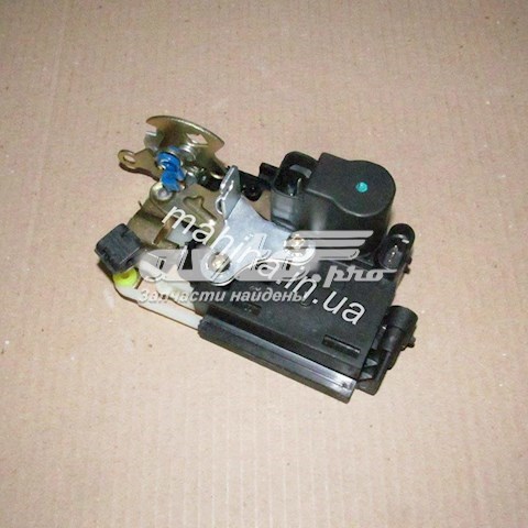 T116105030 Замок водительской двери купить Чернигов