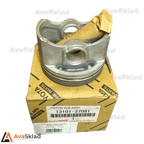 Поршнекомплект без колец 1310137081 TOYOTA