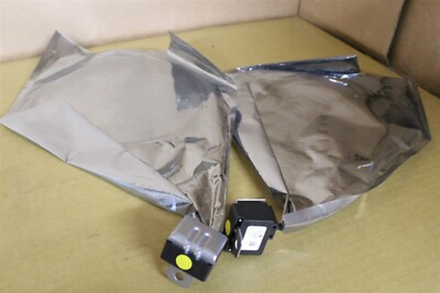 Датчик продольного ускорения 37146875052 BMW