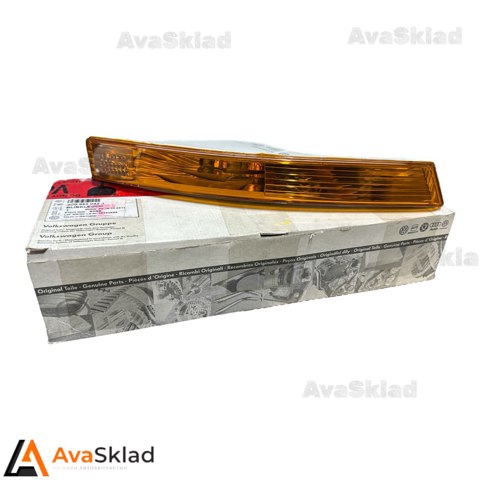 Правый указатель поворота 3C0953042J VAG