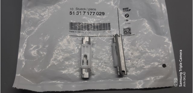 Пистон (клип) крепления подкрылка переднего крыла 51317177029 BMW