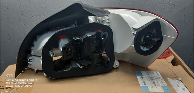 Задняя левая фара 63217285641 BMW