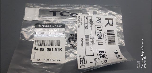 Фирменный значек на багажник 848909151R RENAULT