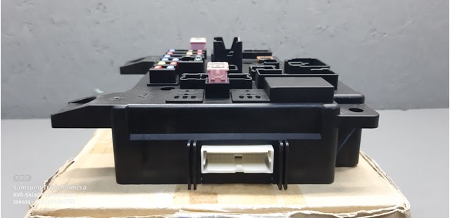 Блок предохранителей и реле Митсубиси Аутлендер II XL