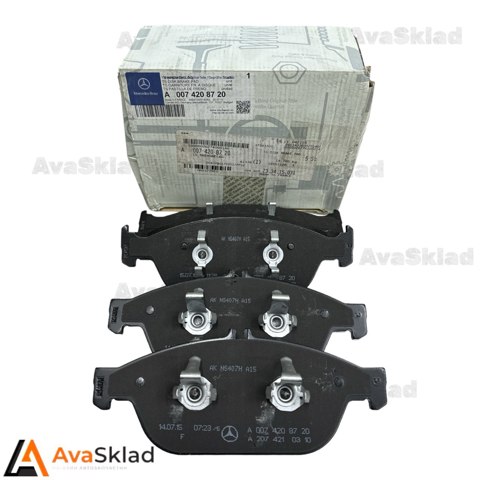 Колодки тормозные дисковые комплект A0074208720 MERCEDES