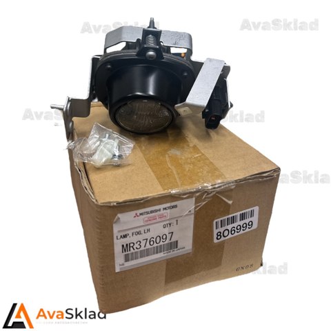 Противотуманка левая MR376097 MITSUBISHI