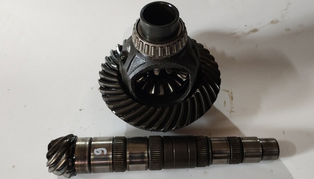 012409121M VAG