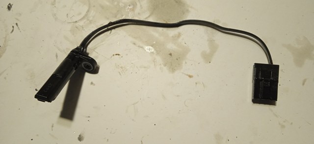 02E927321B VAG Датчик скорости купить в Киев