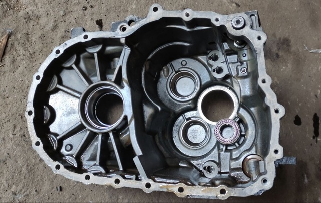 02Q301103G VAG Корпус коробки передач АКПП/КПП купить в Запорожье