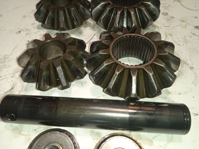 VAG 02S498081B Набор сателлитов редуктора переднего моста в наличии Ровно