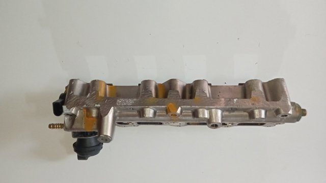 VAG 03C133204AH Коллектор впускной нижний в наличии Николаев