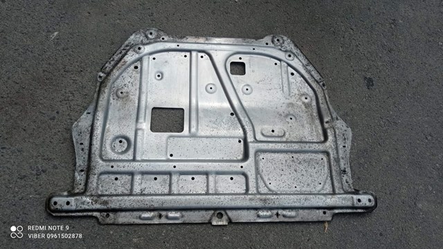 Щит предохранительный 1Q0825237A VAG