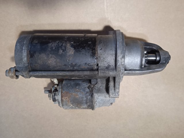 Стартер 233002F200 NISSAN