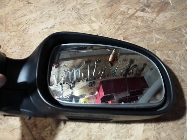 Наружное зеркало правое 30634978 VOLVO