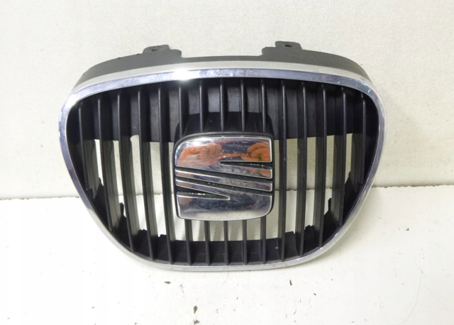 Облицовка радиатора 6L0853651E739 VAG