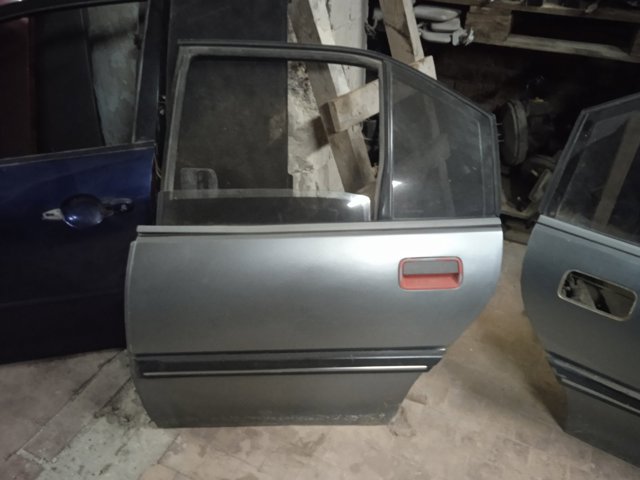 Дверь пассажирская задняя левая 90398396 OPEL