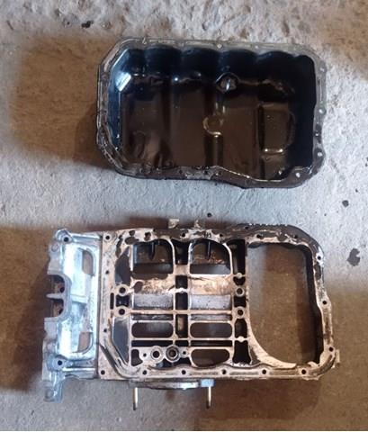 Поддон маслянный картера двигателя, верхняя часть RF5C10380B MAZDA
