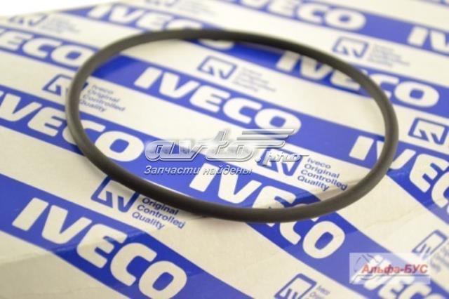 Сальник полуоси заднего моста 7180897 IVECO