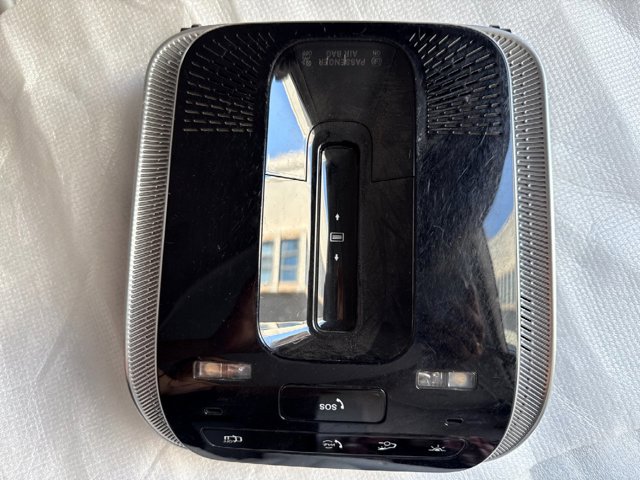 Плафон освещения кабины 0009009137 MERCEDES