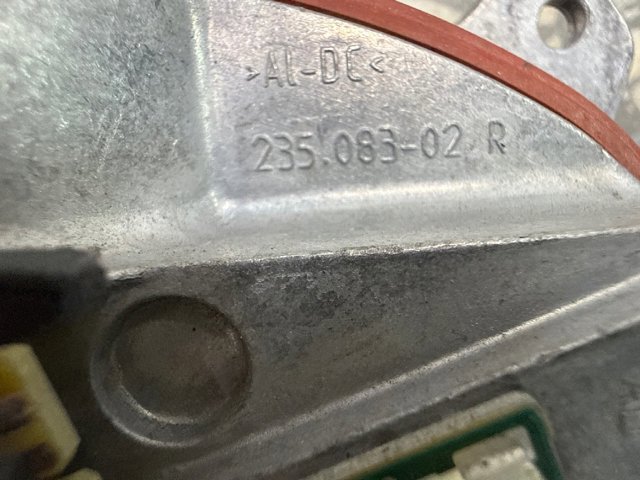BMW 23508302 в наличии Ирпень