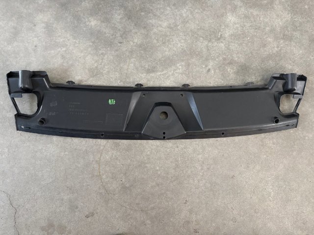 VAG 3G8853037B в наличии Ужгород