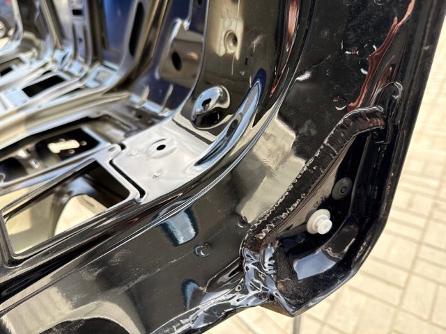 41007956379 BMW Крышка багажника купить в Запорожье