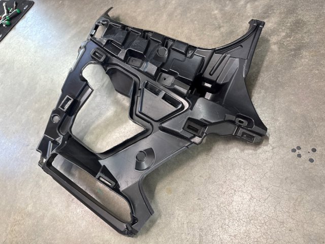 51118069918 BMW купить в Черновцы