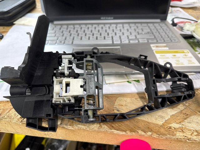 51217444681 BMW купить в Запорожье