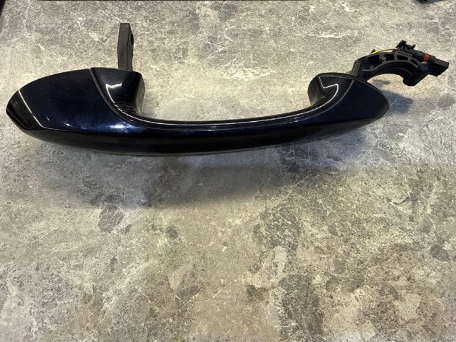 51218492016 BMW купить в Черновцы