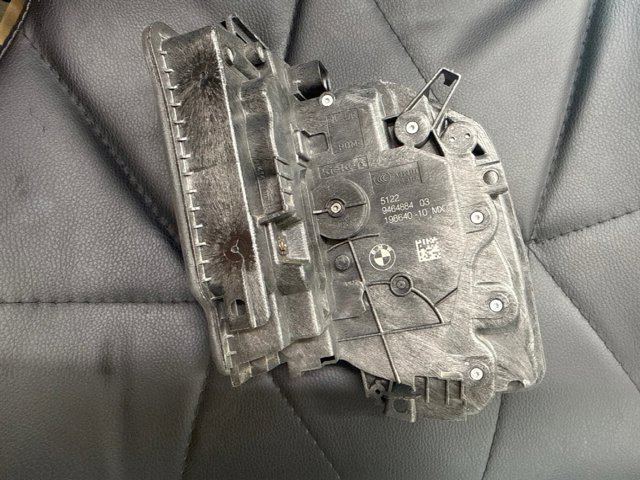 51229464884 BMW Замок двери задней правой купить в Днепр