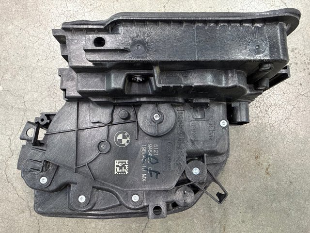BMW 51229464890 Замок передней правой двери в наличии Тернополь