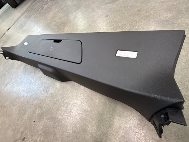 BMW 51497481251 Обшивка (облицовка) крышки багажника (двери 3/5-й задней) в наличии Ирпень
