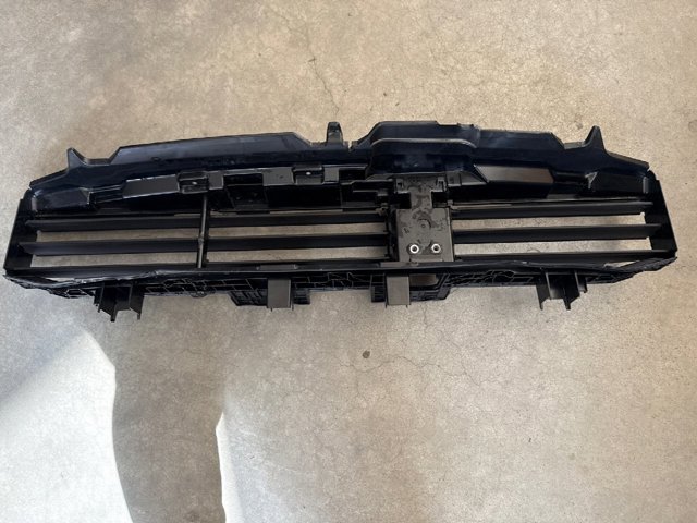51745A1E916 BMW Жалюзи радиатора охлаждения купить в Кривой Рог