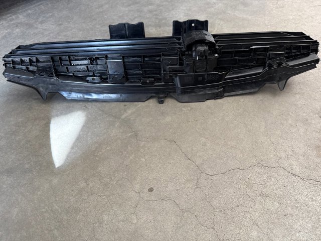 51745A1E916 BMW Жалюзи радиатора охлаждения купить в Киев
