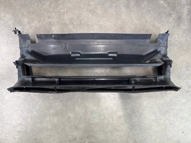 BMW 51747290609 Воздуховод (дефлектор) радиатора нижний в наличии Павлоград