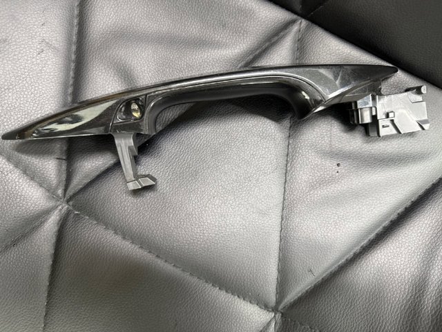 6921048110 TOYOTA купить в Сумы