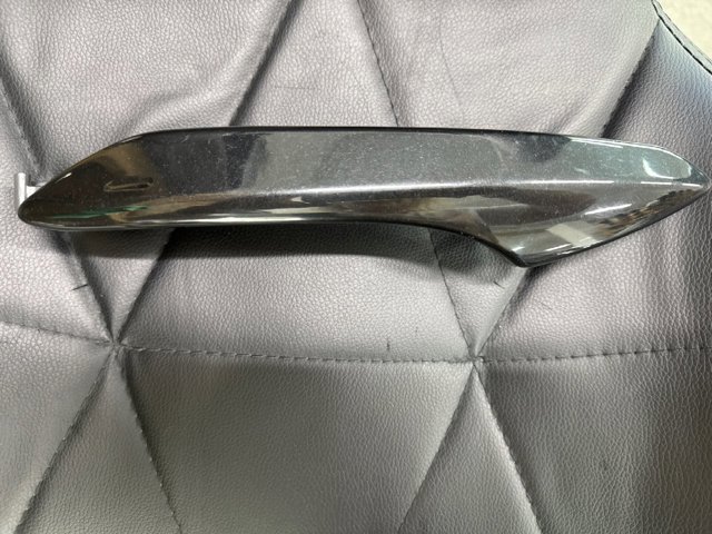 TOYOTA 6921048110 в наличии Киев