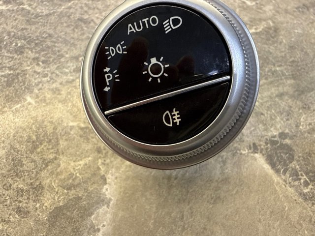 A2239052003 MERCEDES купить в Ирпень