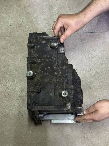 Корпус КПП 0AM301103F VAG