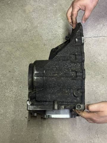VAG 0AM301103F Корпус коробки передач АКПП/КПП в наличии Житомир