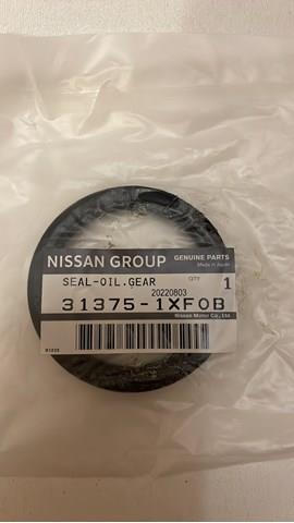 Сальник масляной помпы 313751XF0B NISSAN