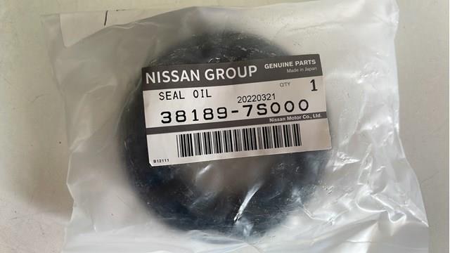 Сальник хвостовика редуктора заднего моста 381897S000 NISSAN
