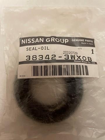 Сальник полуоси переднего моста 383423WX0B NISSAN