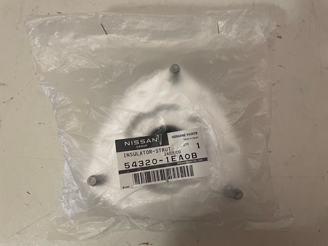 NISSAN 543201EA0B Опора переднего амортизатора в наличии Чернигов