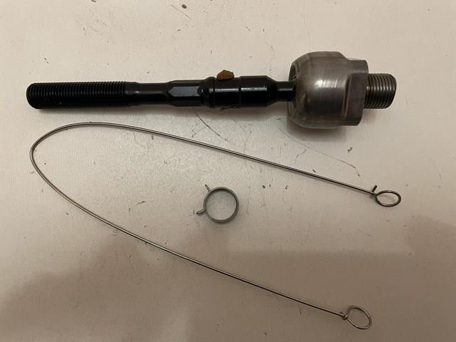 Тяга рулевая поперечная D85211CA0D NISSAN