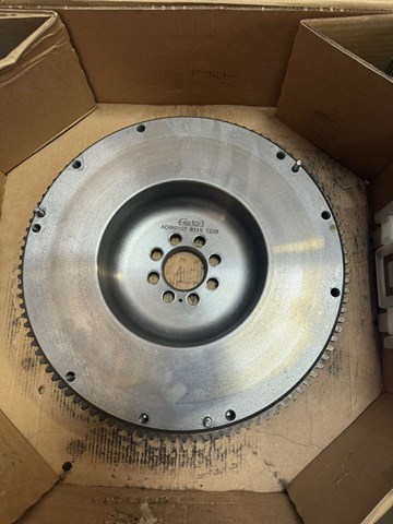 Маховик сцепления Nissan Navara NP300 3