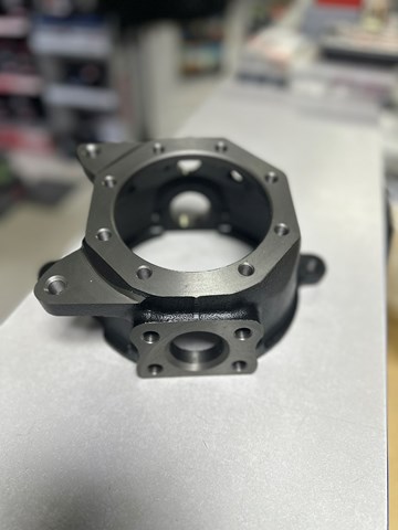 Ось передняя и поворотные кулаки 4321160120 TOYOTA