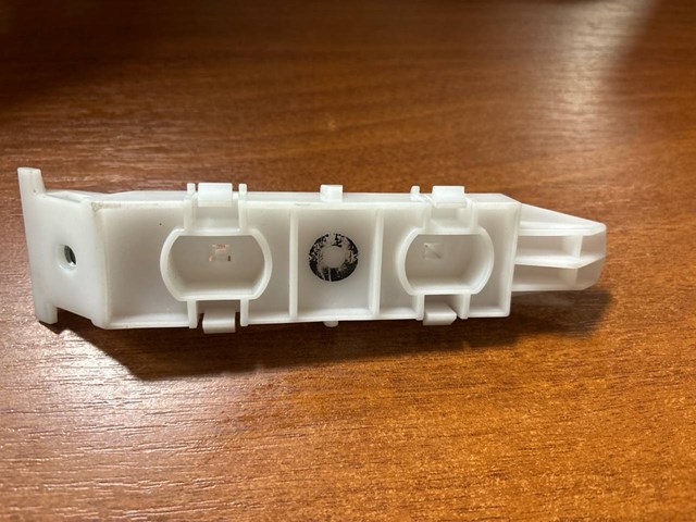 7173165J00 SUZUKI Кронштейн бампера переднего купить в Ирпень