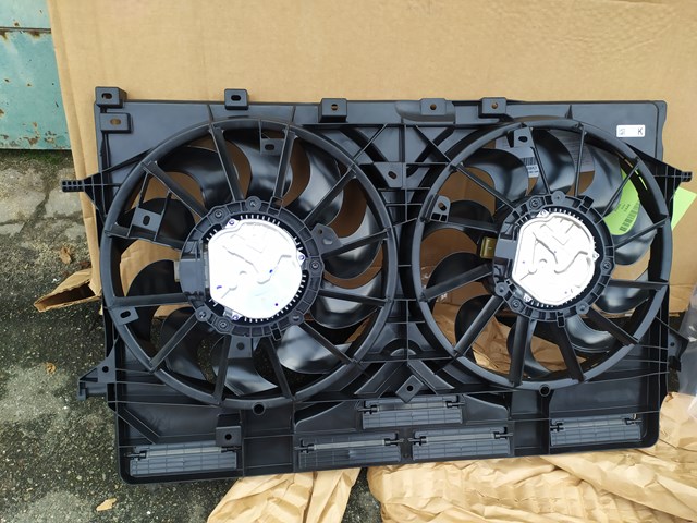 214816RR0A NISSAN Диффузор радиатора охлаждения, в сборе с мотором и крыльчаткой купить в Одесса