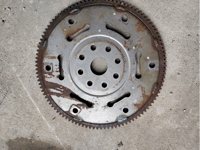 2262077EB1 SUZUKI Маховик купить в Павлоград